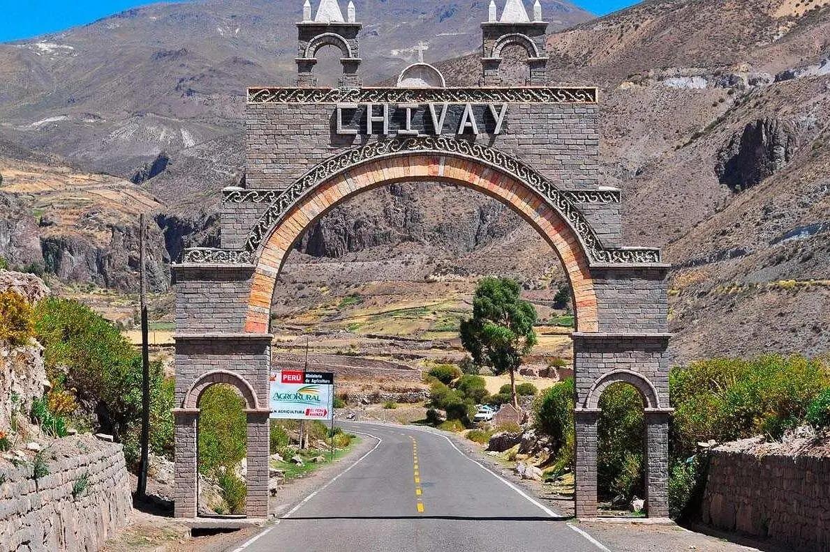 Private Colca Canyon Full Day Tour: Cruz del Condor & High Andes — photo 2