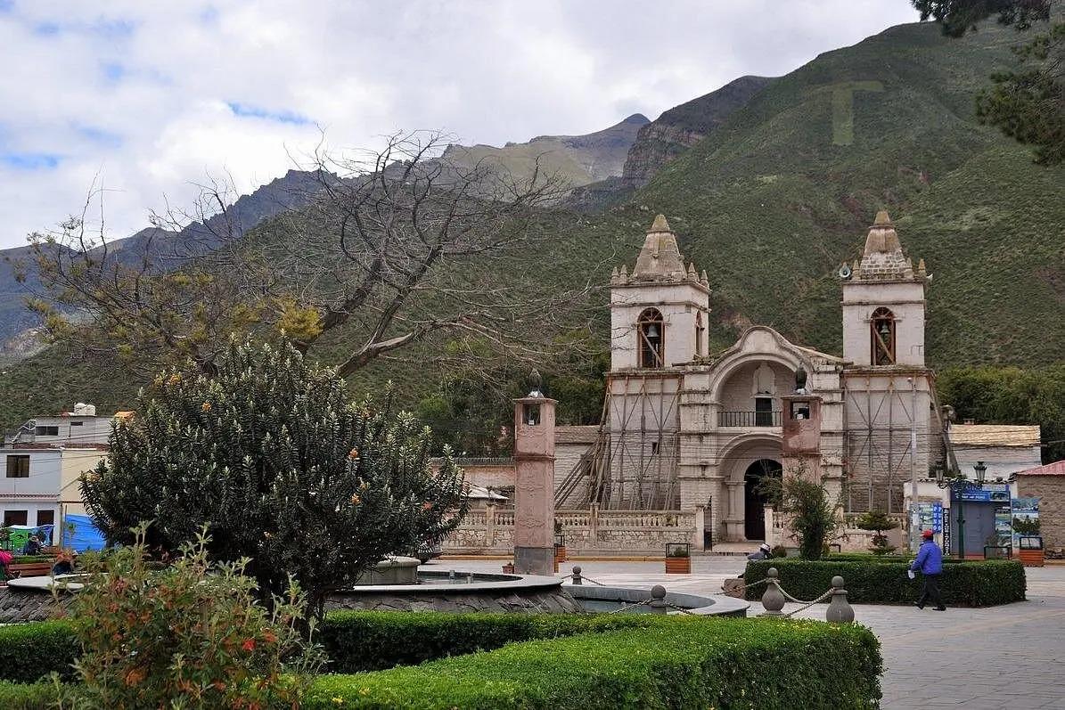 Private Colca Canyon Full Day Tour: Cruz del Condor & High Andes — photo 5