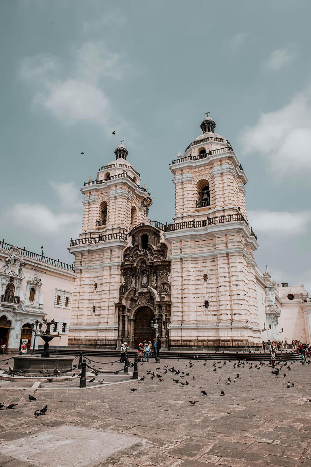 Private Lima City Tour: History, Catacombs & Coastal Views — photo 5