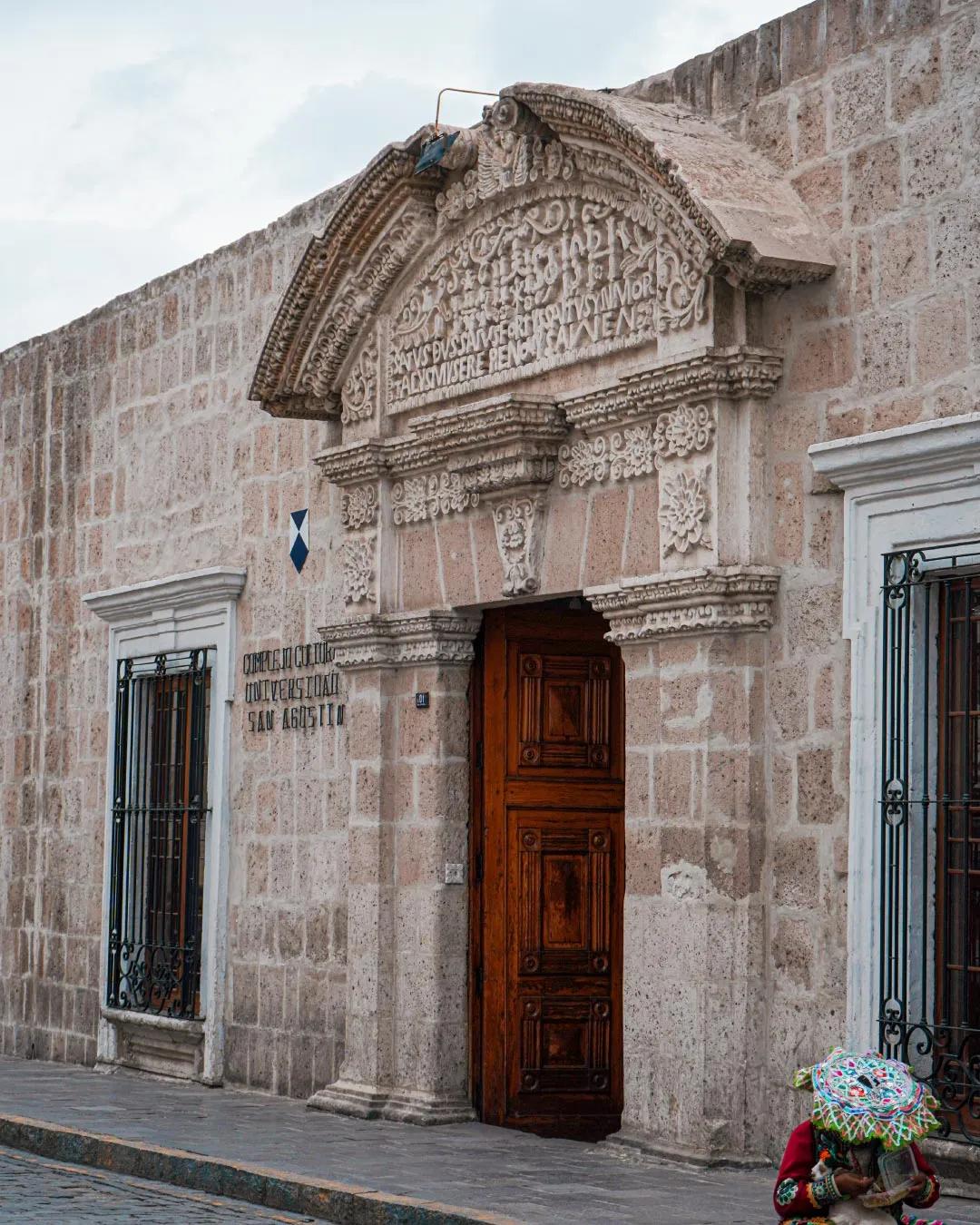 Private Arequipa City Tour: Santa Catalina Monastery & Volcanic Viewpoints — photo 5