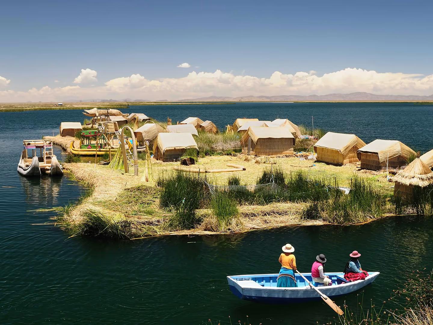 Lake Titicaca 2D/1N: Uros, Taquile & Lakeside Lodge Immersion