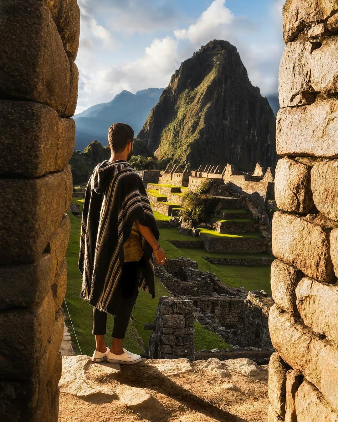 Private Sacred Valley & Machu Picchu 2-Day Tour: The Classic Inca Route