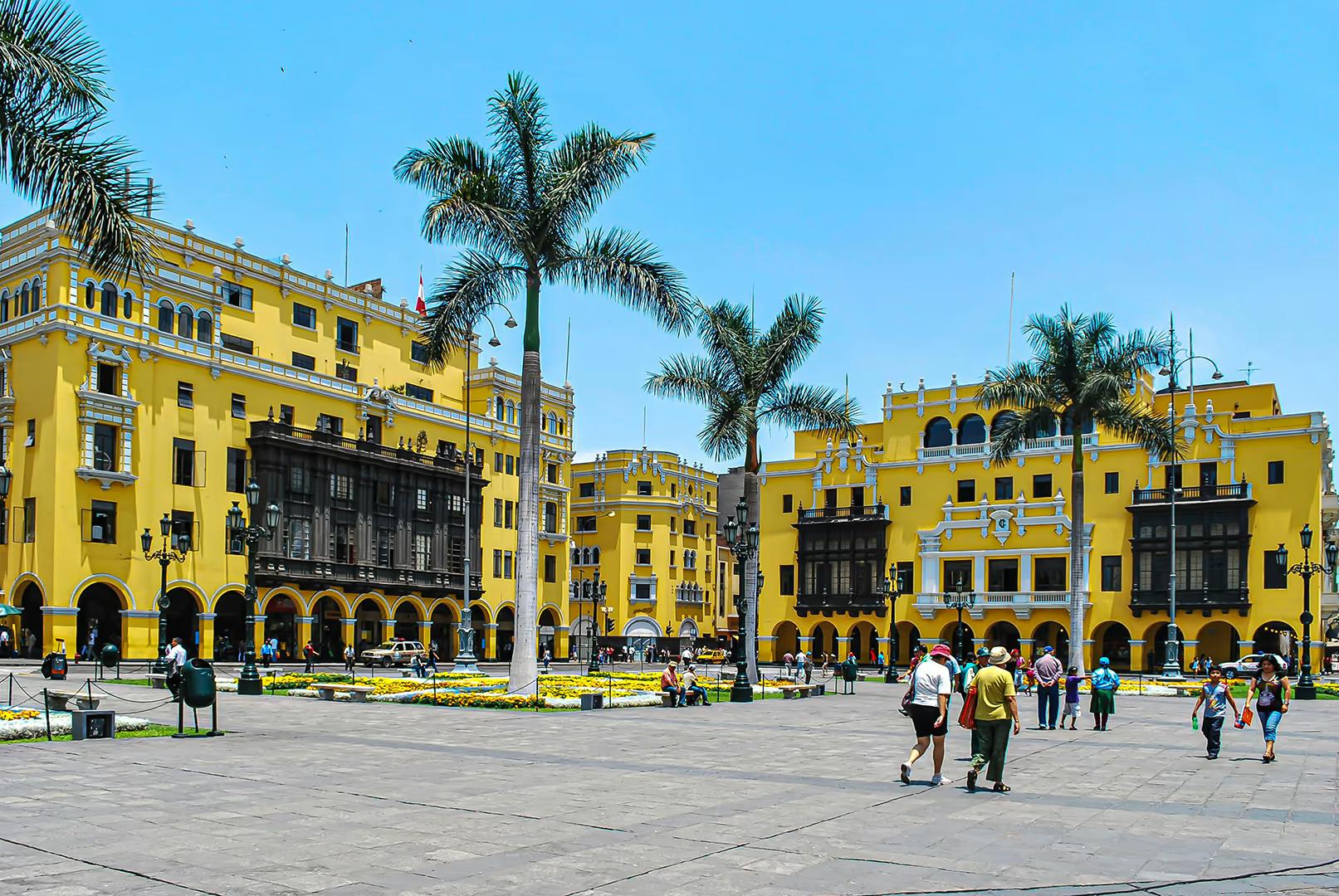 Private Lima City Tour: History, Catacombs & Coastal Views — photo 3